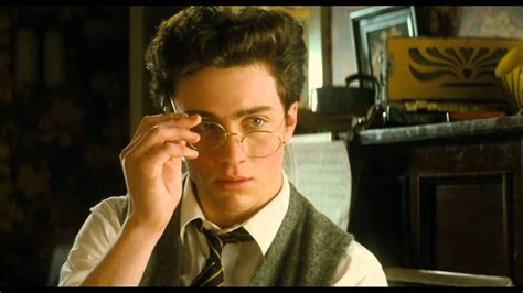 Nowhere Boy - trailer ita HD - YouTube