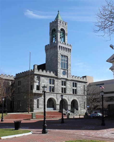 Hampden County Courthouse, Springfield - Lost New England