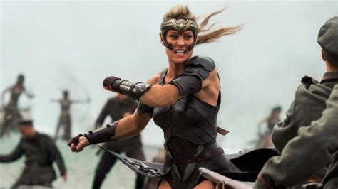 Robin Wright Will Reprise Her General Antiope Role in WONDER WOMAN 1984 ...