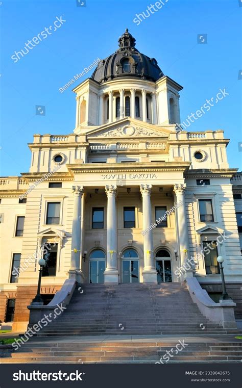 South Dakota State Capitol Building Complex Stock Photo 2339042675 ...