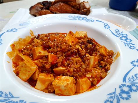 Sichuan Mapo Tofu for Lunch - Dining and Cooking