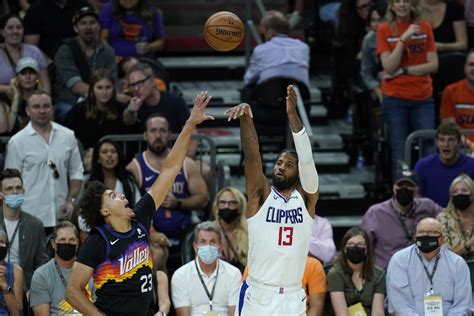 PHOTOS: Phoenix Suns take on Clippers in Western Conference Finals