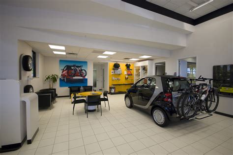 Smart Car Dealership - CMSA Scholz Oswald Shaffer - Award-Winning Sarasota Architects