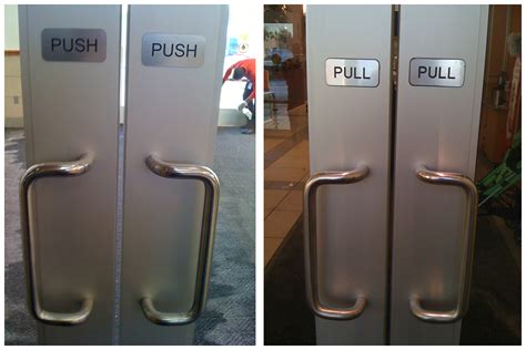 #419 Correctly guessing if the door is push or pull - 1000 Awesome Things