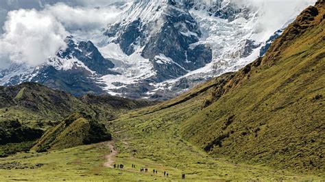 5 tips for climbing the Salkantay mountain