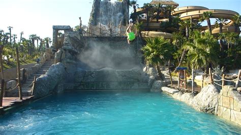 Jungle Jump :: Extreme Cannon Ball Slide | Aqualandia Jesolo - YouTube