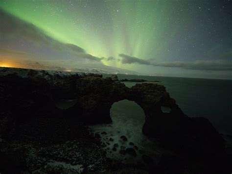 Introduction to Northern Lights Photography | Skylum Blog