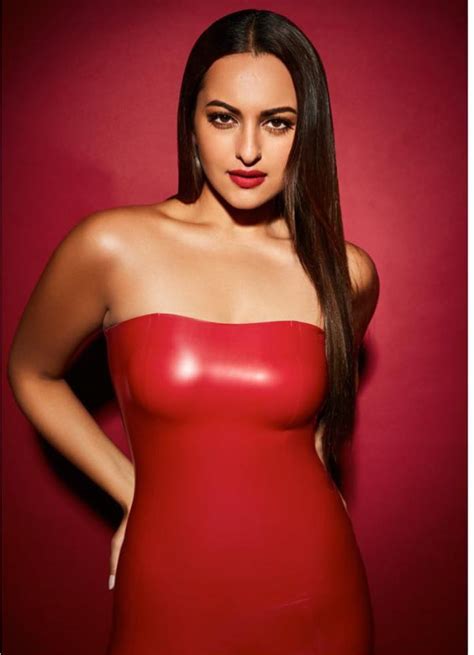 Slay or Nay: Sonakshi Sinha in an INR 41,600/- Dead Lotus Couture red ...