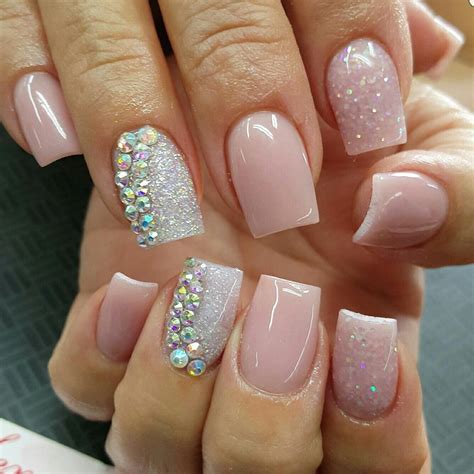 Birthday nails 🎉🍾💓 #birthdaynails | Birthday nails, Short acrylic nails, Pink nails