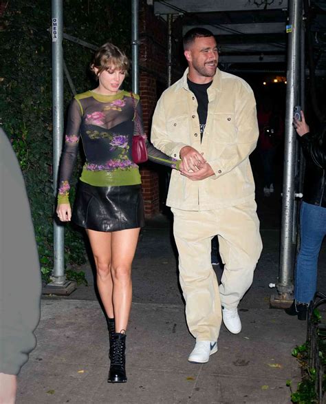 Taylor Swift Wore a 'Reputation'-Coded Outfit for Date Night With ...