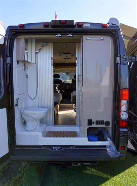 #Vanlife: Comparing 2019 Winnebago Revel Sprinter 4x4 & Travato adventure vans