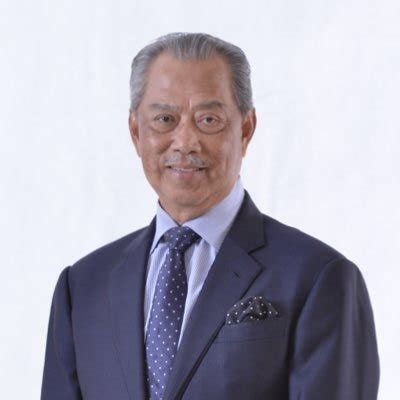 Muhyiddin Yassin : Malaysia S King Appoints Muhyiddin Yassin As Prime ...