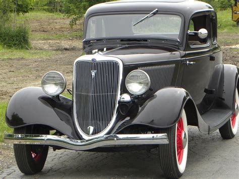 1934 Ford Model 40 | Volo Museum