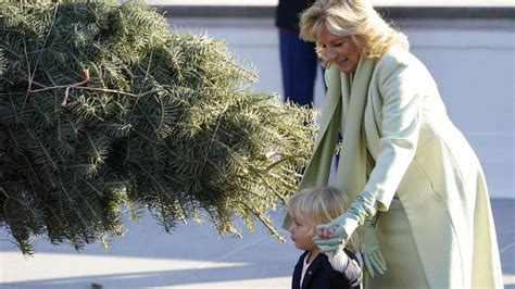 First lady Biden welcomes White House Christmas tree