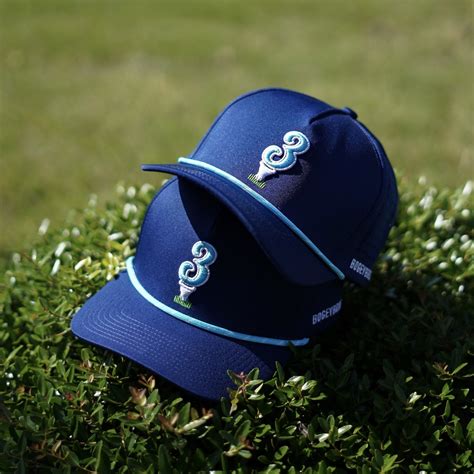 25 Stylish Golf Hats for Men - Groovy Guy Gifts