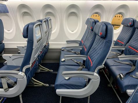 No More Auto Upgrades to Delta C+ Middle Seats—For Some