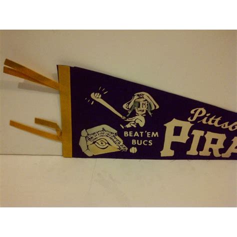 Vintage MLB Pittsburgh Pirates Pennant Flag | Chairish