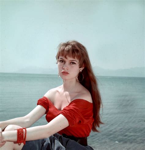 Before she was tanned and blonde, Brigitte Bardot was a pale brunette ...