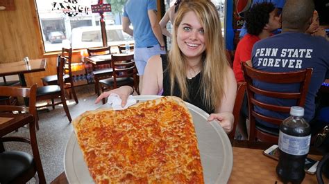 WORLDS LARGEST PIZZA SLICE! TWO FOOT LONG! - YouTube