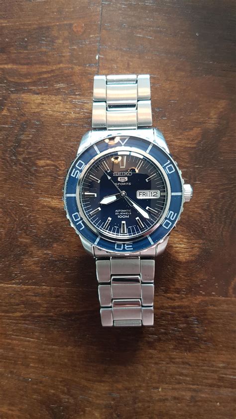 [WTS] Seiko 5 blue diver : r/Watchexchange