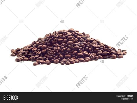 Roasted Coffee Beans Image & Photo (Free Trial) | Bigstock