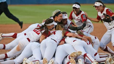 Oklahoma Sooners defeat Auburn Tigers for third national softball title ...