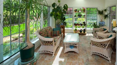 How To Waterproof a Sunroom Floor? Strong Build