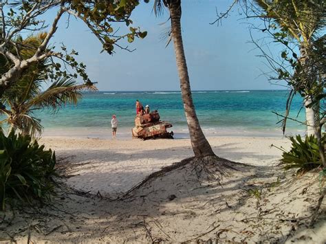 Playa Flamenco beach, Culebra, Puerto Rico - Ultimate guide (October 2024)