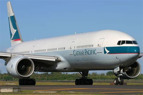 Cathay Pacific Fleet Boeing 777-200 Details and Pictures