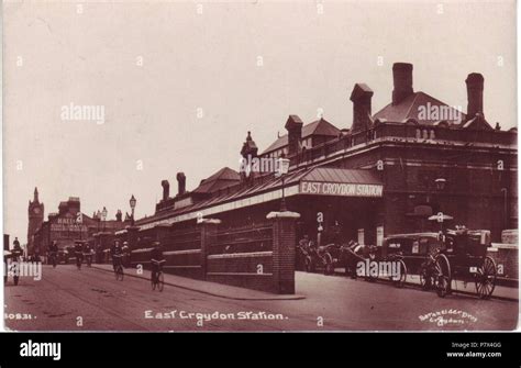 East croydon railway station hi-res stock photography and images - Alamy