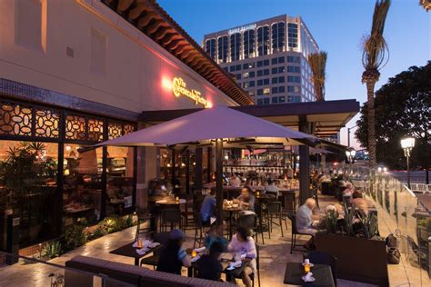 Best Restaurants with Outdoor Dining in Orange County | Irvine Company