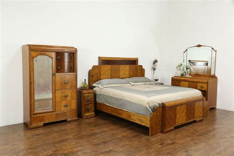 Art Deco Waterfall 1930's Vintage Bedroom Set, King Size Bed #32673 ...