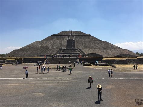 La Pirámide del Sol de Teotihuacan : r/mexico