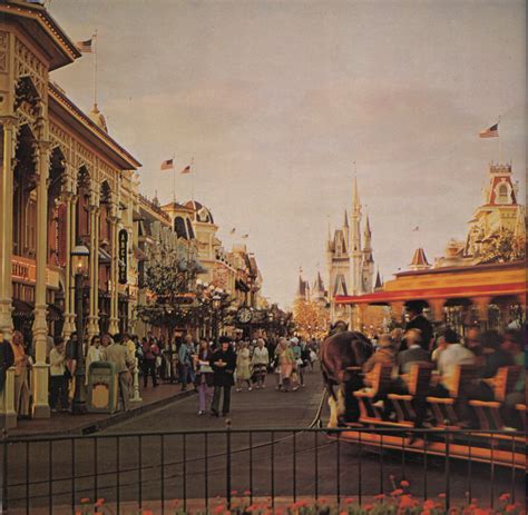 WDW Main Street USA Gallery - RetroWDW