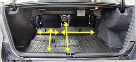 2003 Toyota camry trunk space