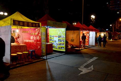 Fortune-telling at Tin Hau Temple gardens, Hong Kong – 算命,香港 – tales of ...