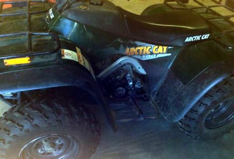 Weekly Used ATV Deal: Arctic Cat 400 4x4 - ATVConnection.com