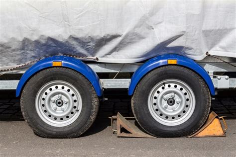 Securing Your Flatbed Trailer with a Heavy Duty Truck Tarp