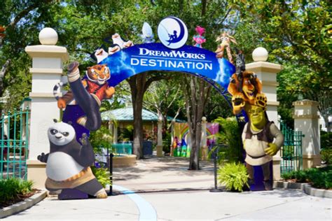 DreamWorks Destination Opens at Universal Orlando (Photos and Video ...