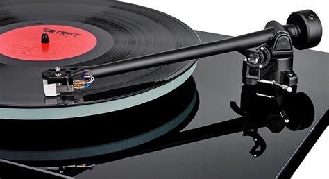 How to set up a turntable | Turntable, Recording studio design, Home studio music