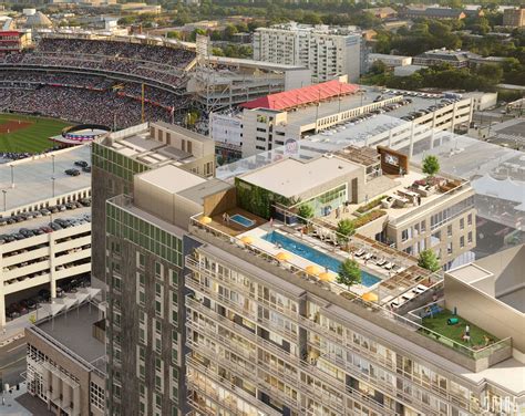 Navy Yard apartment gives residents free rooftop produce garden - WTOP News