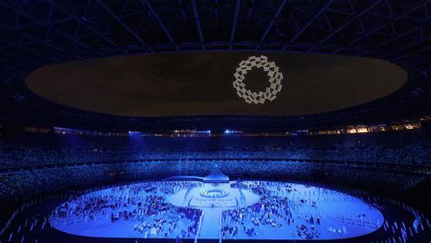 Spectacular Intel Drone Light Show helps bring Tokyo 2020 to life ...