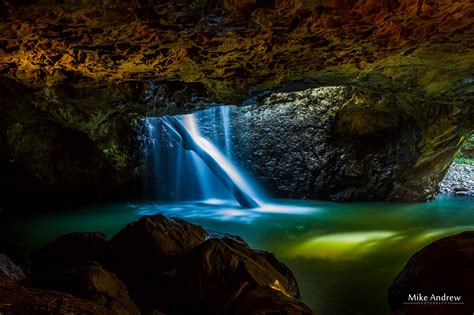 Natural Bridge Waterfall and Cave – Springbrook National Park