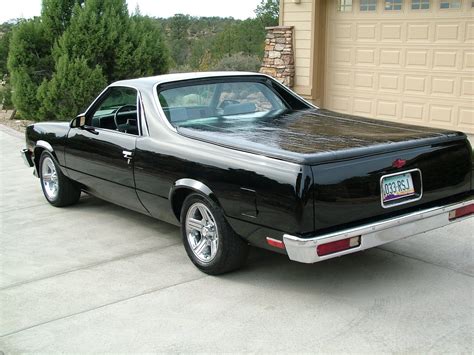 Not into most American cars... but on my bucket list is to own an El ...