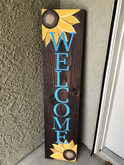 Hand painted leaning welcome sign | Projects to try | Wooden welcome ...