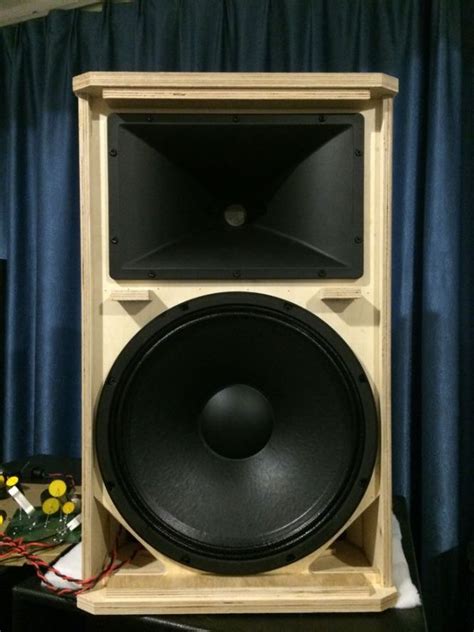 15 Inch Speaker Cabinet Design | Cabinets Matttroy