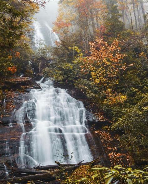 Explore Great Waterfalls (with Hikes) in Georgia