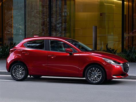 Mazda Mazda2 2021 - Descubre todas las versiones disponibles | Automotor Bikar