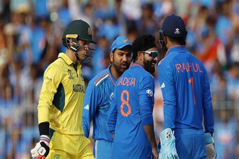 IND vs AUS LIVE SCORE: Australia All Out For 199, Spinners Remove ...