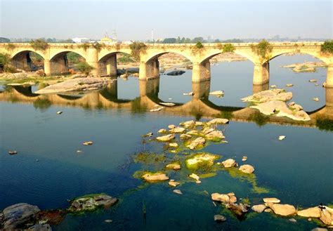 Road trip Vignettes – A Bridge on Musi River